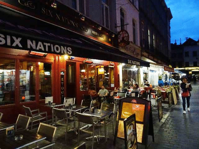 �X�̃`���R���[�g�V���b�v���[��O�����v���X����̋A�H