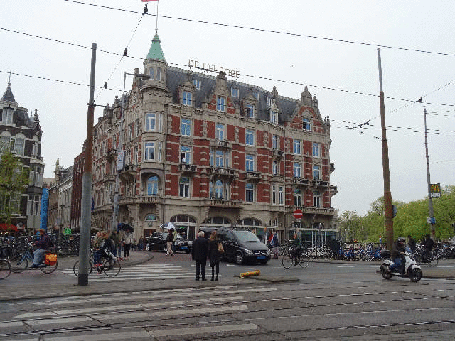 �����g�����璵�ˋ���T���ĎU��