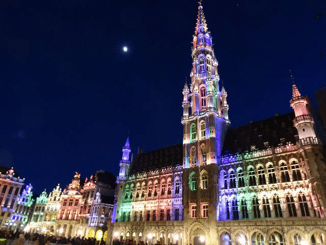 �x�l���N�X�X���C�h�V���[